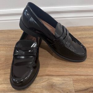 Old Navy Classic Black Loafers